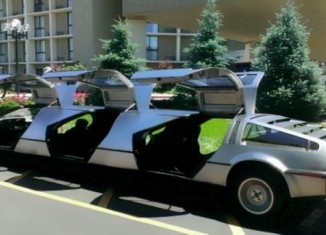 DeLorean Limousine