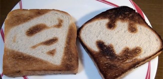 Yopaky-toast-batman-superman