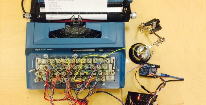 Machine à écrire transformé en imprimante
